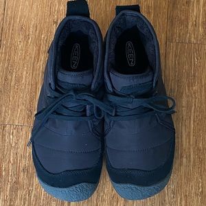 KEEN Howser Ankle Boot - sz 7
